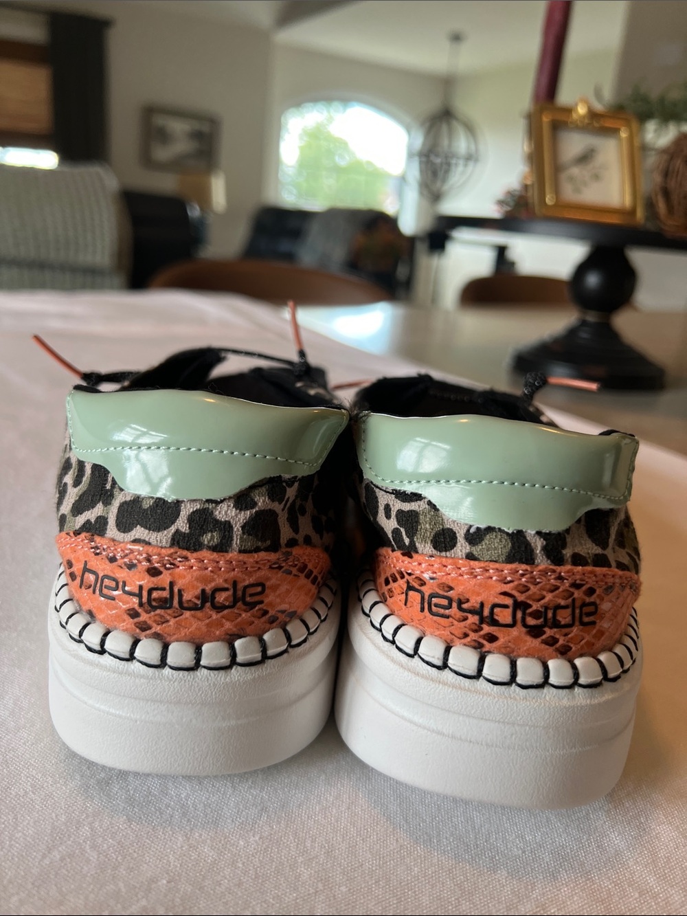 Hey Dude Women’s lightweight Slip-On Sneaker - Picture 4 of 9